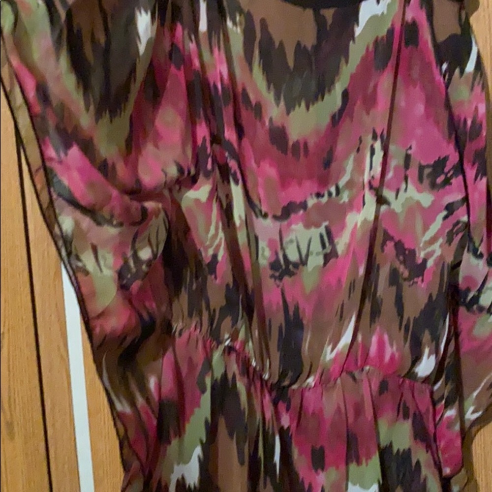 Top - Picture 3 of 3